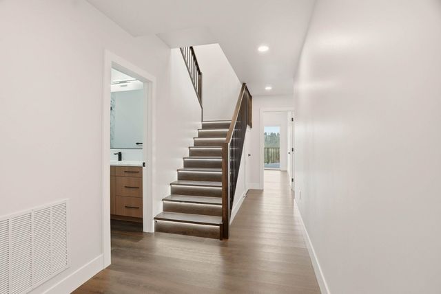 5227 S Lincoln Way, Spokane, WA 99224