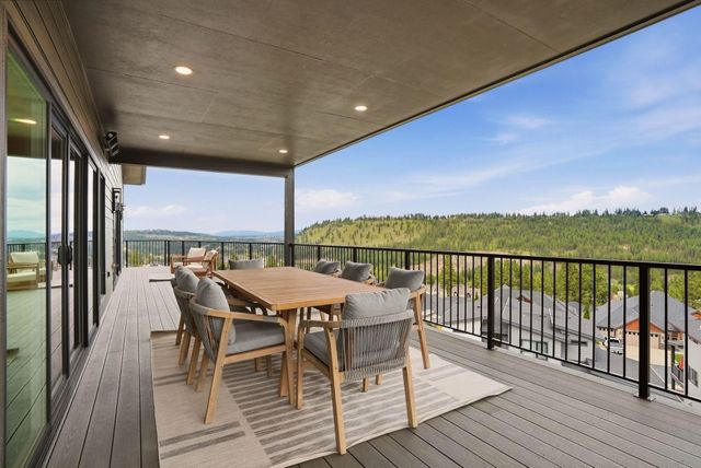 5227 S Lincoln Way, Spokane, WA 99224