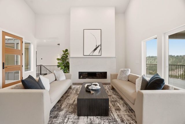 5227 S Lincoln Way, Spokane, WA 99224