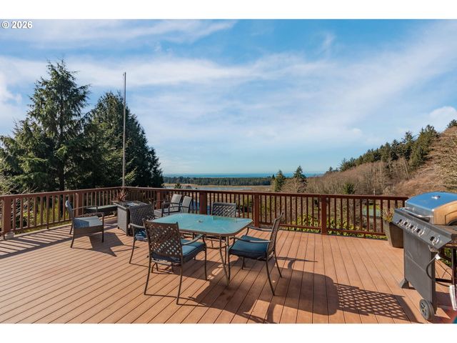 37005 SUTTON Way, Cloverdale, OR 97112