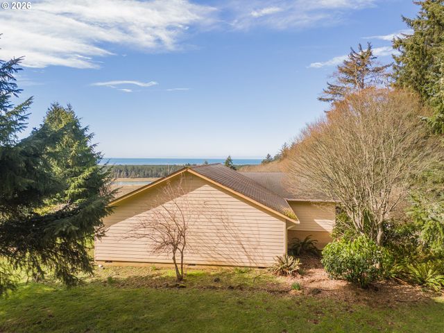 37005 SUTTON Way, Cloverdale, OR 97112