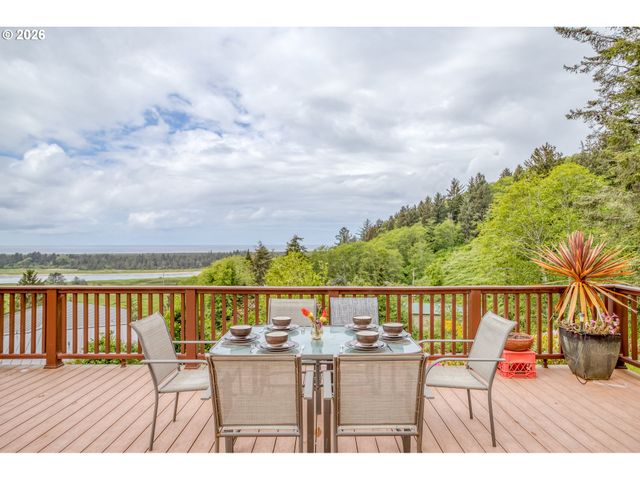 37005 SUTTON Way, Cloverdale, OR 97112