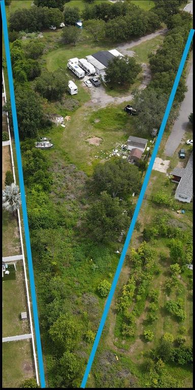 Image 2 of property listing at 4122 HIGH PLAINS LANE, Kissimmee, FL 34744