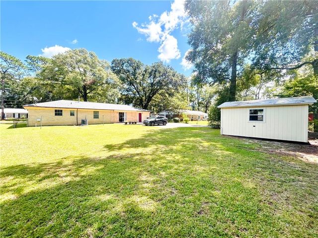 5519 2nd Street, Satsuma, AL 36572