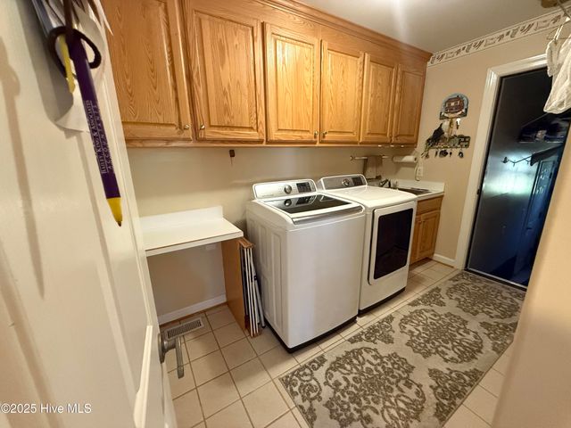 116 Waccamaw Drive, Hertford, NC 27944