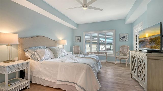 750 N TAMIAMI TRAIL 304, Sarasota, FL 34236