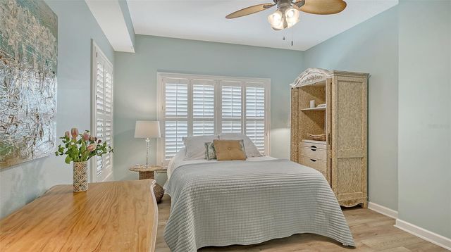 750 N TAMIAMI TRAIL 304, Sarasota, FL 34236