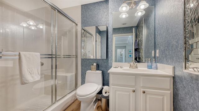 750 N TAMIAMI TRAIL 304, Sarasota, FL 34236
