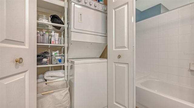 750 N TAMIAMI TRAIL 304, Sarasota, FL 34236