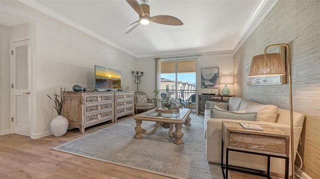 750 N TAMIAMI TRAIL 304, Sarasota, FL 34236