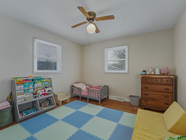 102 McConkey Ave, Barboursville, WV 25504