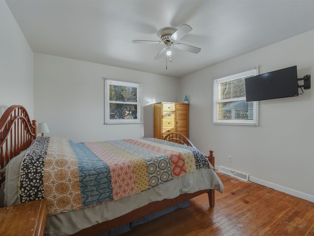 102 McConkey Ave, Barboursville, WV 25504