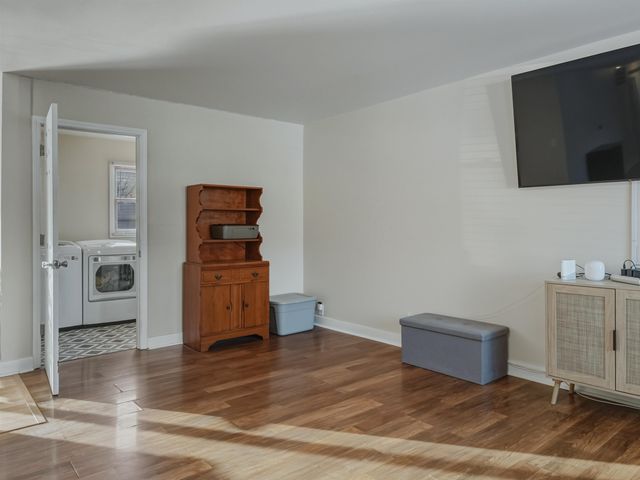 102 McConkey Ave, Barboursville, WV 25504