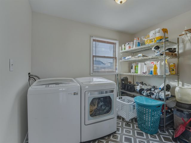 102 McConkey Ave, Barboursville, WV 25504