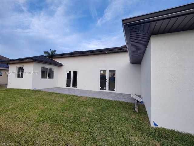 716 37th AVE, Cape Coral, FL 33993