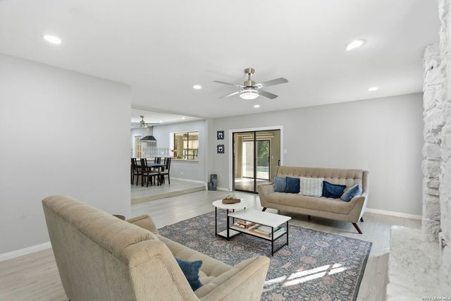 314 Wood Shadow St, San Antonio, TX 78216
