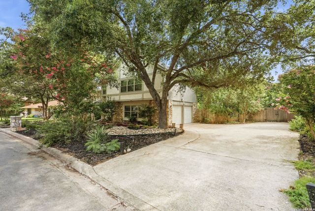 314 Wood Shadow St, San Antonio, TX 78216