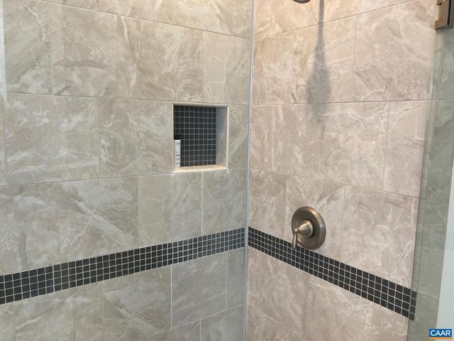 267 HERITAGE DR, Zion Crossroads, VA 22942