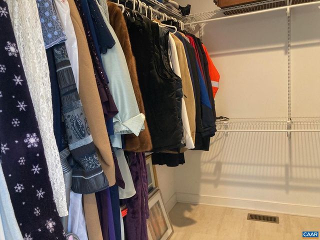 267 HERITAGE DR, Zion Crossroads, VA 22942