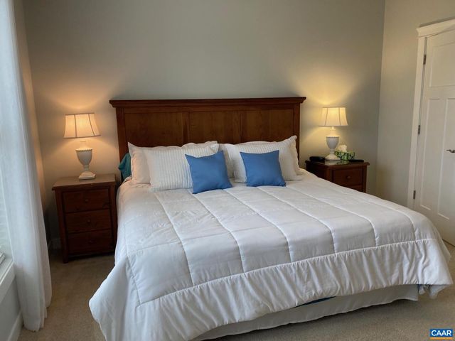 267 HERITAGE DR, Zion Crossroads, VA 22942