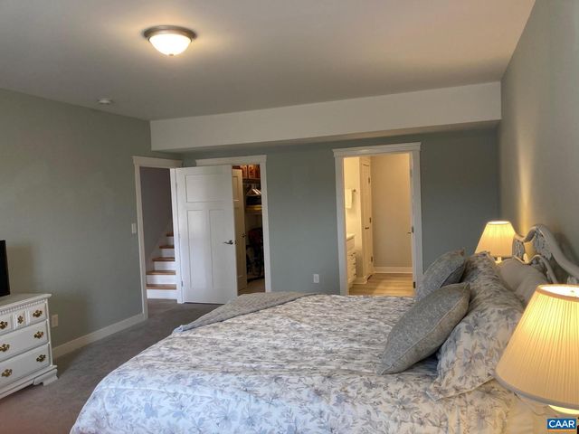 267 HERITAGE DR, Zion Crossroads, VA 22942