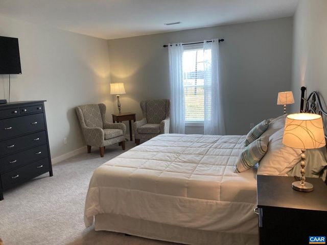 267 HERITAGE DR, Zion Crossroads, VA 22942