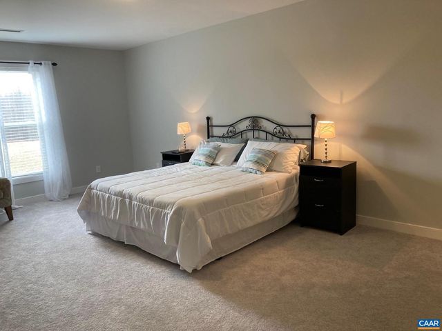 267 HERITAGE DR, Zion Crossroads, VA 22942