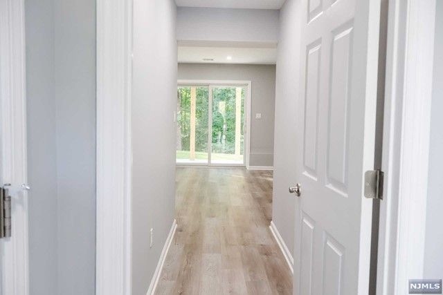 20 Mountain Avenue, Wanaque, NJ 07465