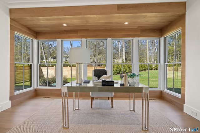 21 Lockwood Circle, Westport, CT 06880