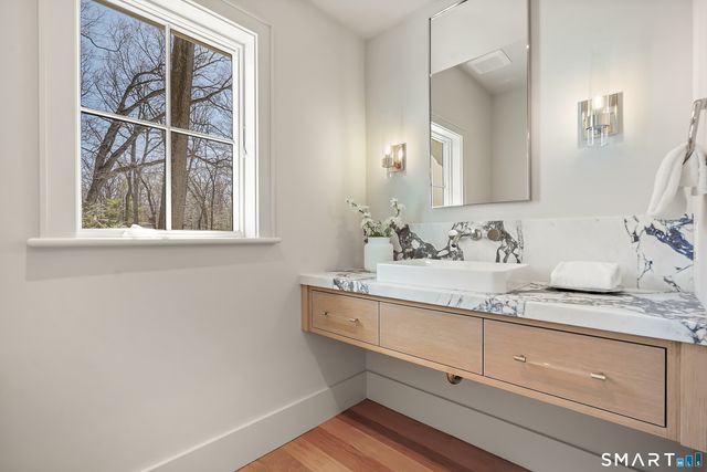 21 Lockwood Circle, Westport, CT 06880