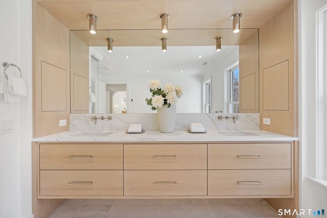 21 Lockwood Circle, Westport, CT 06880