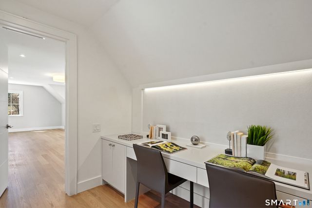 21 Lockwood Circle, Westport, CT 06880