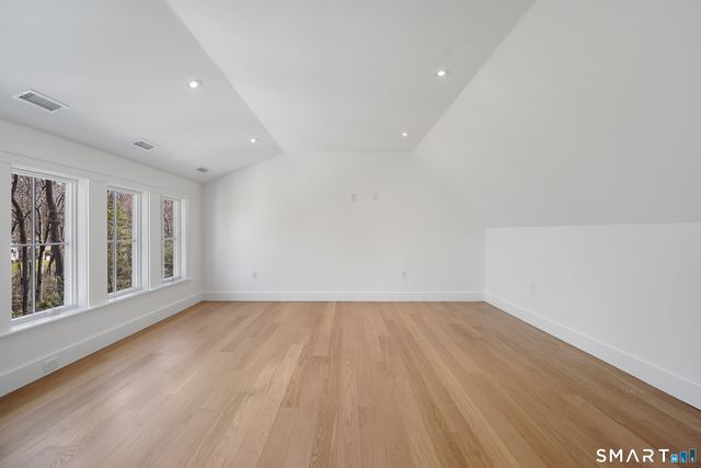 21 Lockwood Circle, Westport, CT 06880