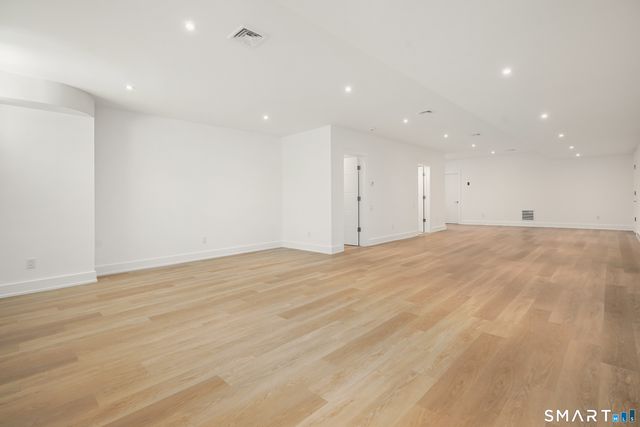 21 Lockwood Circle, Westport, CT 06880