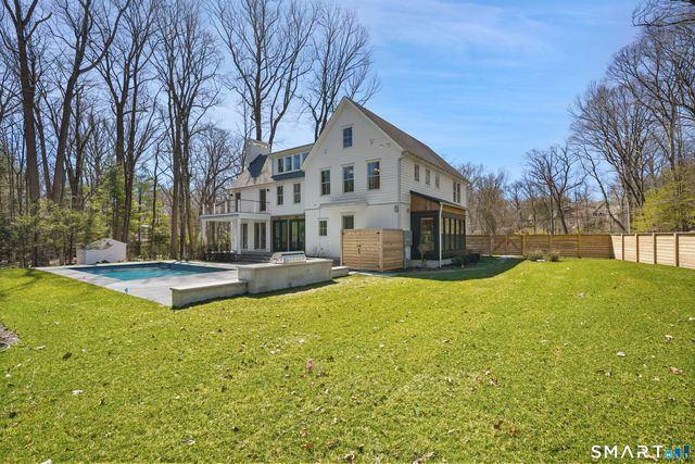 21 Lockwood Circle, Westport, CT 06880