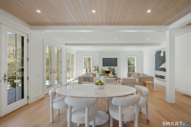 21 Lockwood Circle, Westport, CT 06880