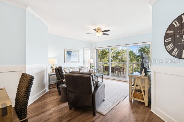 77 Ocean Ln Apt 212, Hilton Head Island, SC 29928