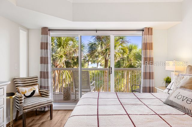 77 Ocean Ln Apt 212, Hilton Head Island, SC 29928