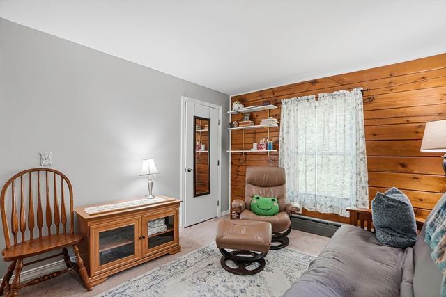 59 Woodland Rd, Southborough, MA 01772