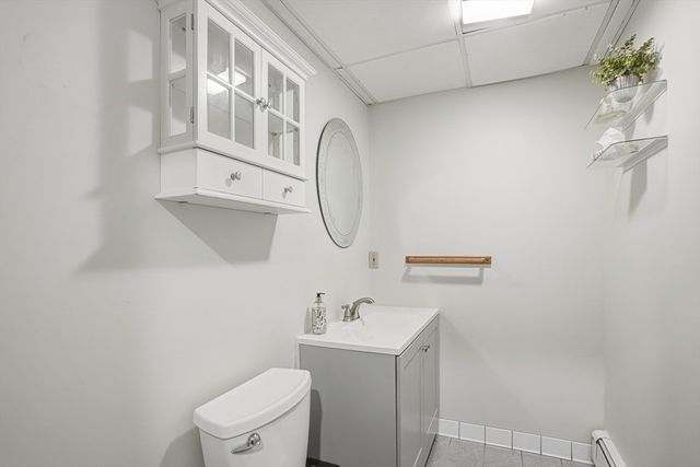 59 Woodland Rd, Southborough, MA 01772