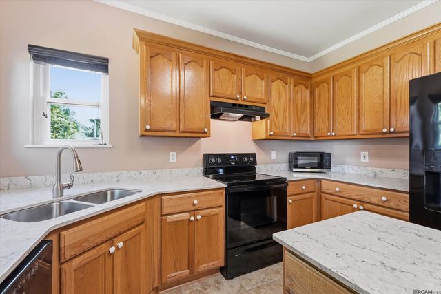 18606 Perkins Oak Rd, Prairieville, LA 70769