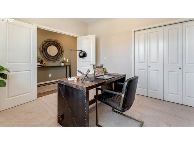 9371 Se Crystal Rose St, Happy Valley, OR 97086