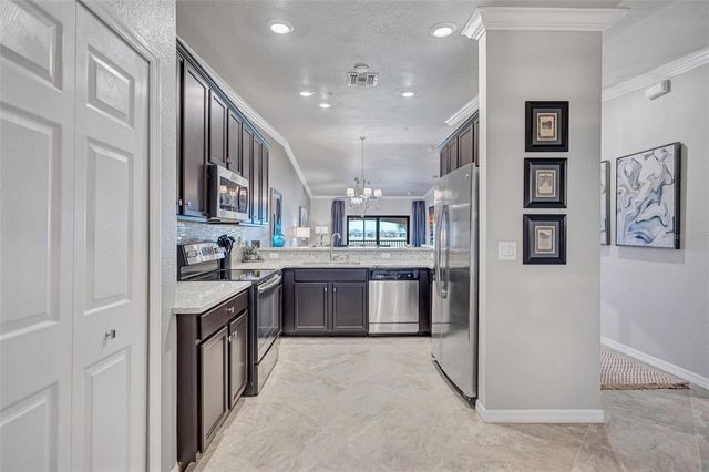 5548 PALMER CIRCLE 205, Bradenton, FL 34211