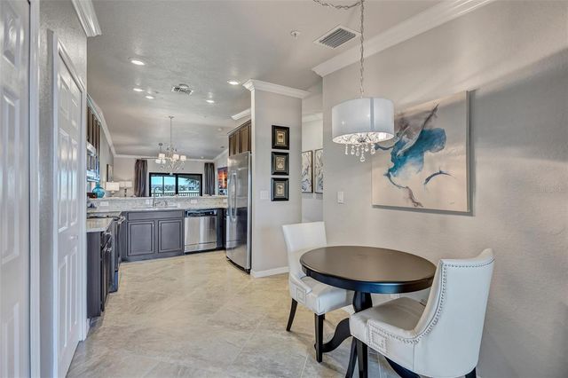 5548 PALMER CIRCLE 205, Bradenton, FL 34211