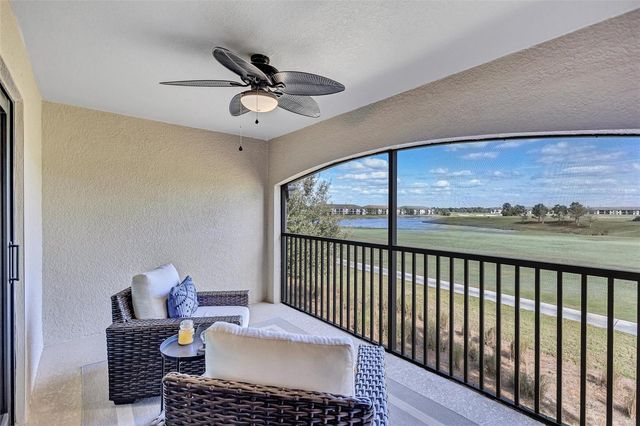 5548 PALMER CIRCLE 205, Bradenton, FL 34211