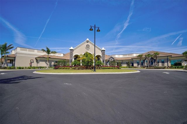 5548 PALMER CIRCLE 205, Bradenton, FL 34211