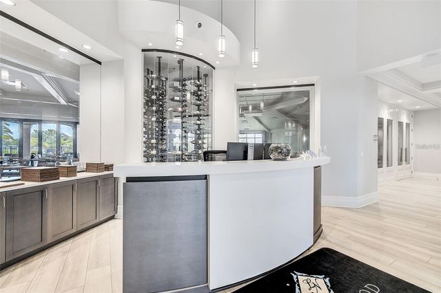 5548 PALMER CIRCLE 205, Bradenton, FL 34211