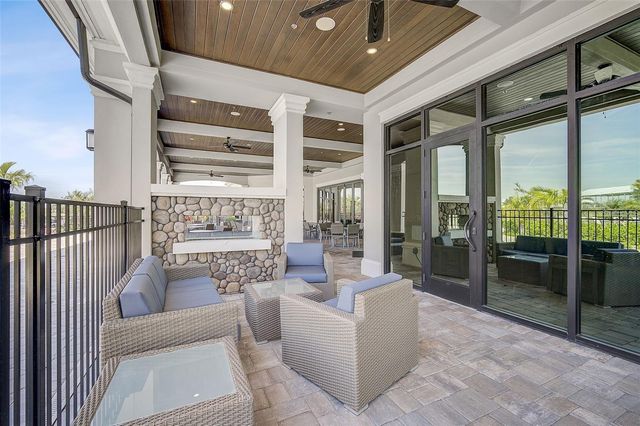 5548 PALMER CIRCLE 205, Bradenton, FL 34211