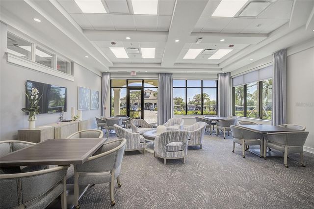 5548 PALMER CIRCLE 205, Bradenton, FL 34211