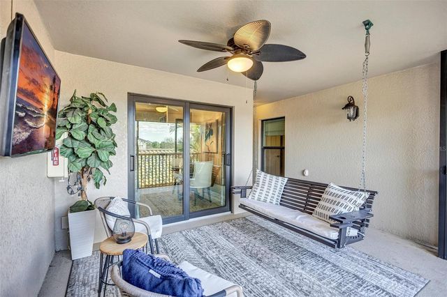 5548 PALMER CIRCLE 205, Bradenton, FL 34211